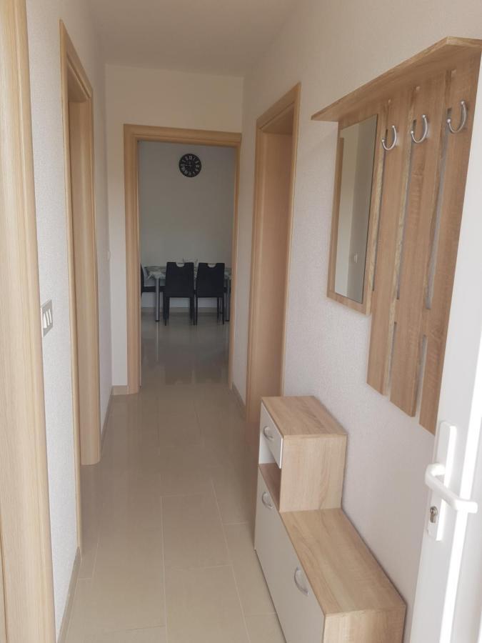 Apartmani Vrdoljak Malinska Exterior foto