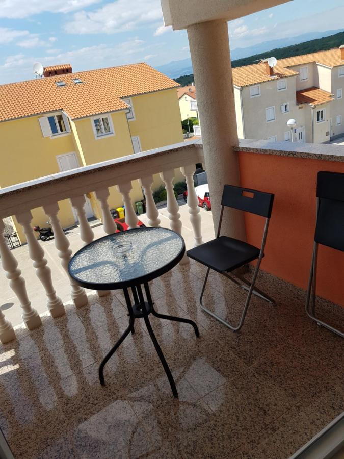 Apartmani Vrdoljak Malinska Exterior foto